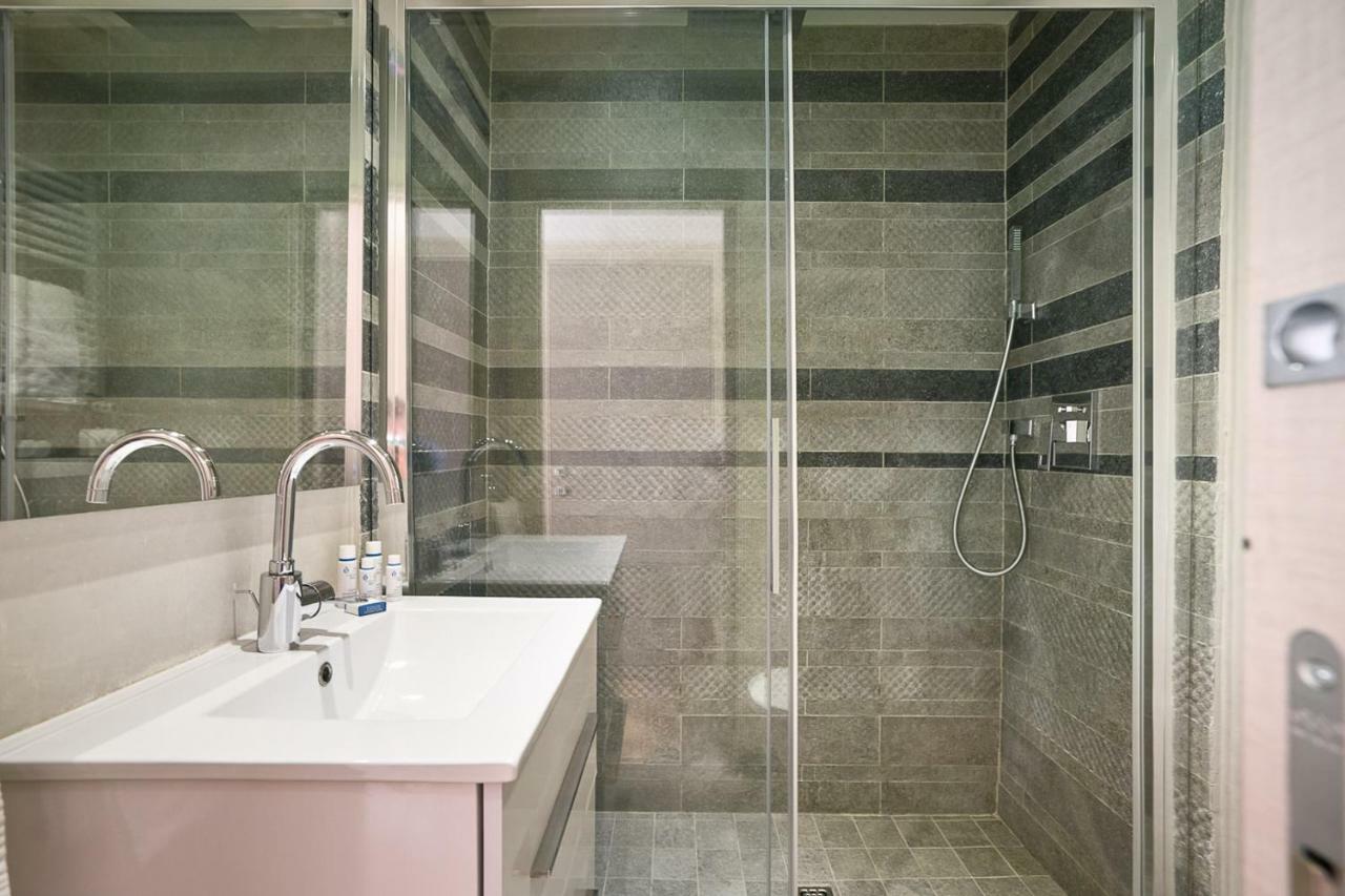 "Le Nomad" By Enjoynice, Luxury Central Apartment With Airco Bagian luar foto